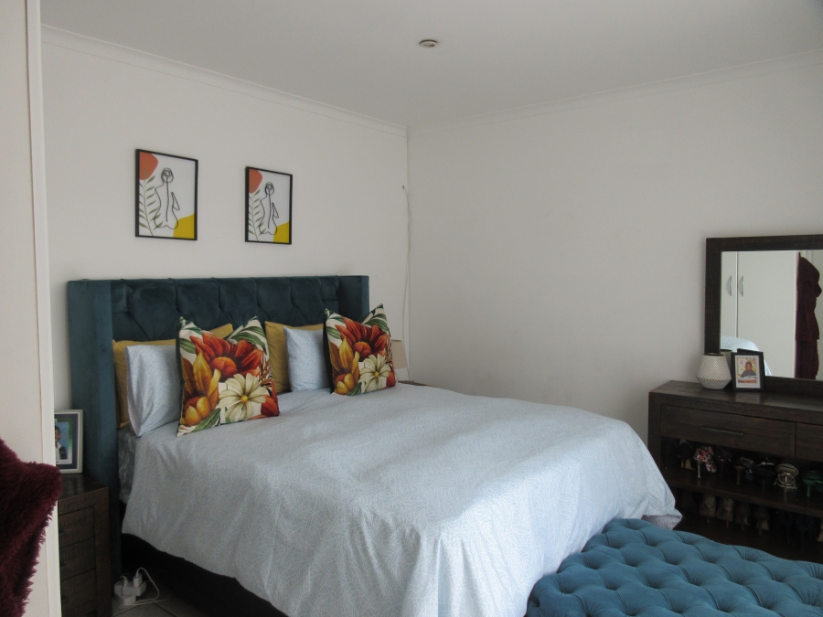 2 Bedroom Property for Sale in West Bank Eastern Cape